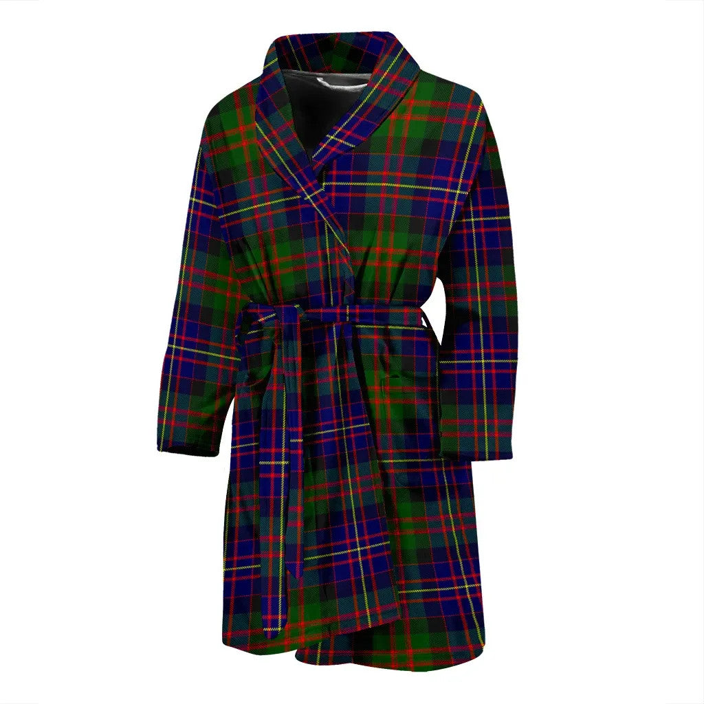 Strange (or Strang) Clan Bath Robe, Scottish Tartan Strange (or Strang) Clan Bath Robe Crest Style