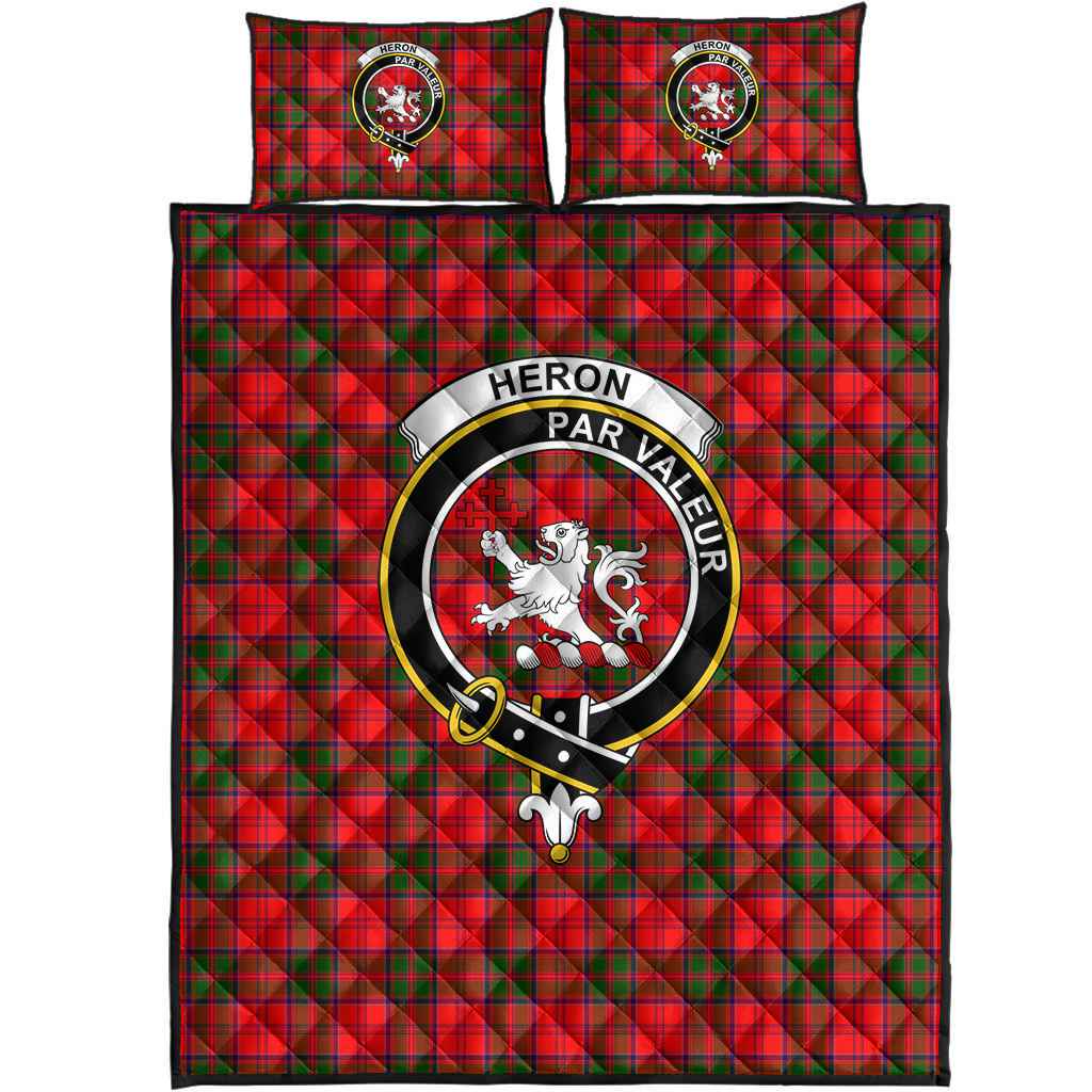Ochterlony Tartan Crest Premium Quilt - Gold Thistle Style