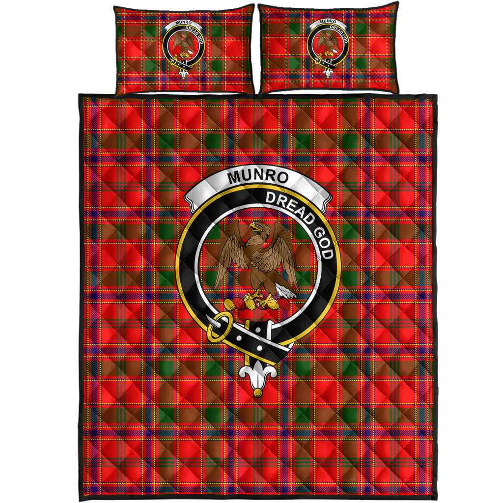 Munro Ancient Family Tartan Crest Wave Style Bedding Set