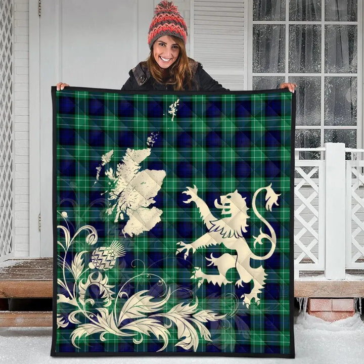 Scottish Abercrombie Clan Tartan Quilt Rampant Lion with Thistle Tartan Plaid 3