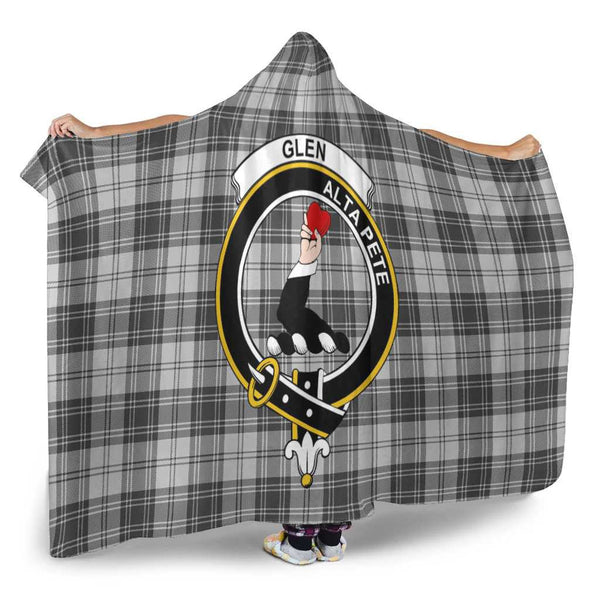 Scottish Glen Clan Crest Tartan Hooded Blanket Tartan Plaid 2