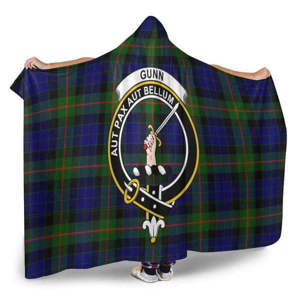 Scottish Gunn Clan Crest Tartan Hooded Blanket Tartan Plaid 2