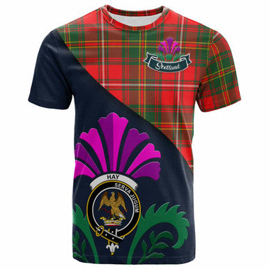 Scottish Hay Clan Crest Tartan T-Shirt - Scotland Thistle Style Front Side Tartan Plaid