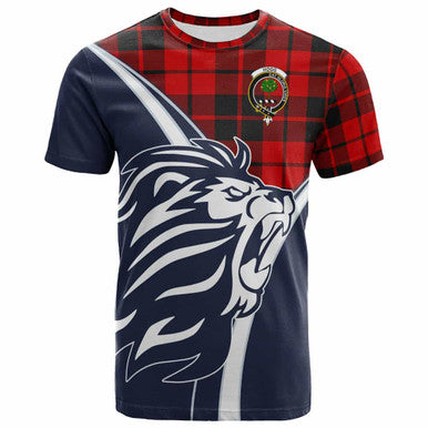 Scottish Hogg (or Hog) Clan Crest Tartan T-Shirt - Scottish Flag With Lion Front Side Tartan Plaid