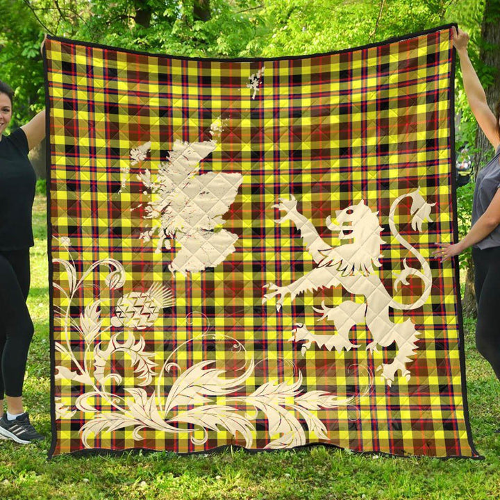 Scottish Jardine Clan Tartan Quilt Rampant Lion with Thistle Tartan Plaid 1