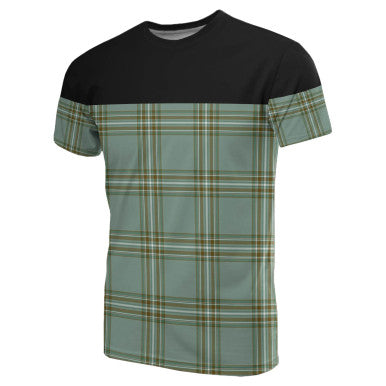 Scottish Kelly Dress Clan Tartan T-Shirt Horizontal Style Front Side Tartan Plaid