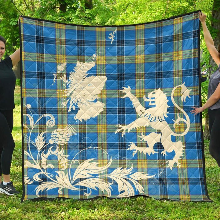 Scottish Laing Clan Tartan Quilt Rampant Lion with Thistle Tartan Plaid 1