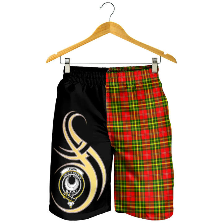 Scottish Leask Clan Crest Tartan Believe in Me Men's Shorts