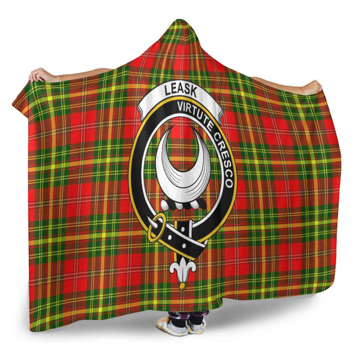Scottish Leask Clan Crest Tartan Hooded Blanket Tartan Plaid 2
