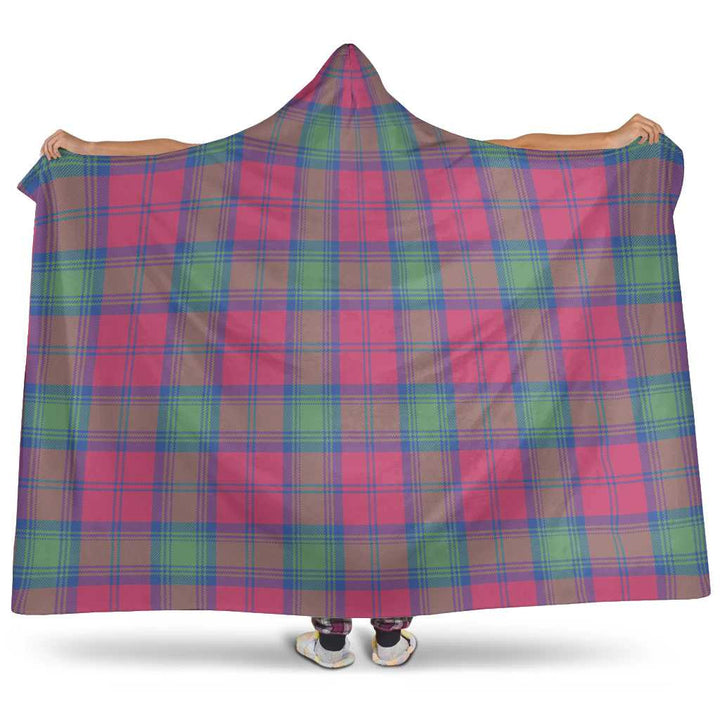Scottish Lindsay Ancient Clan Tartan Hooded Blanket Tartan Plaid 1