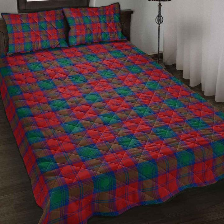 Scottish Lindsay Modern Clan Tartan Quilt Bed Set Tartan Plaid 2