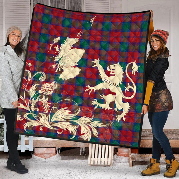 Scottish Lindsay Modern Clan Tartan Quilt Rampant Lion with Thistle Tartan Plaid 2