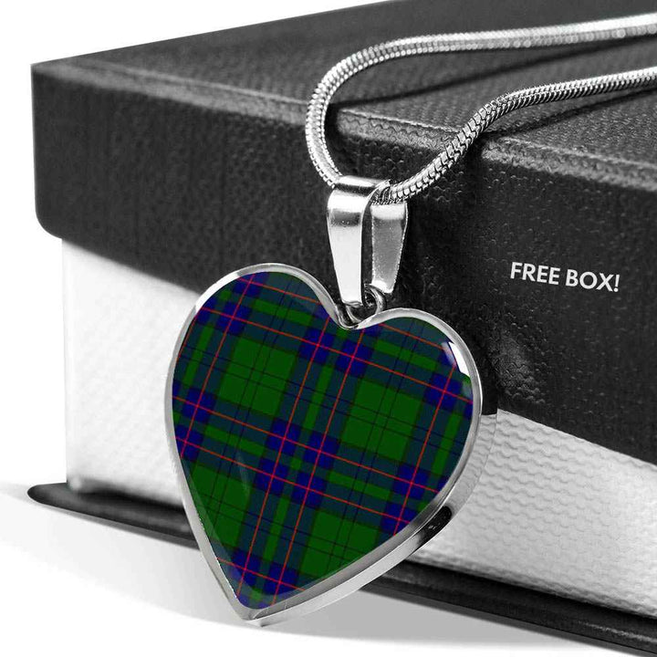 Scottish Lockhart Modern Clan Tartan Necklace Heart Tartan Plaid 5