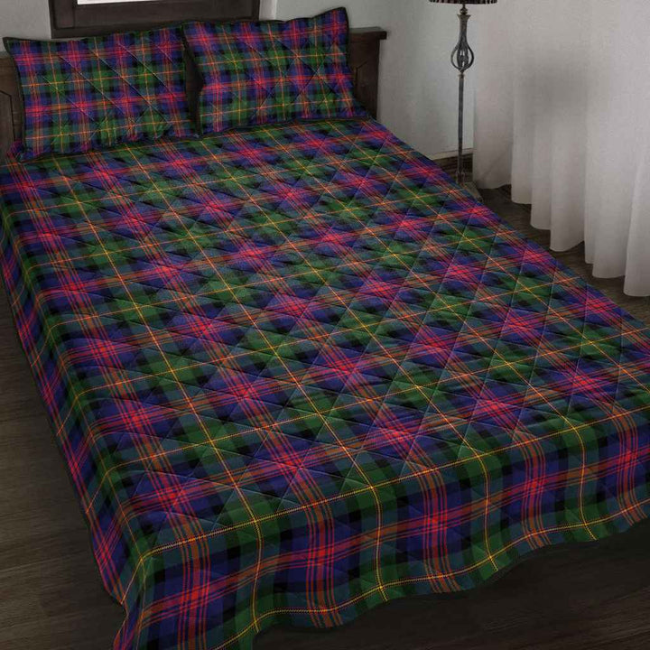 Scottish Logan Modern Clan Tartan Quilt Bed Set Tartan Plaid 2