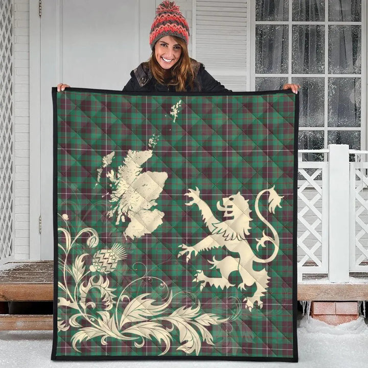 Scottish MacKinnon Hunting Ancient Clan Tartan Quilt Rampant Lion with Thistle Tartan Plaid 3