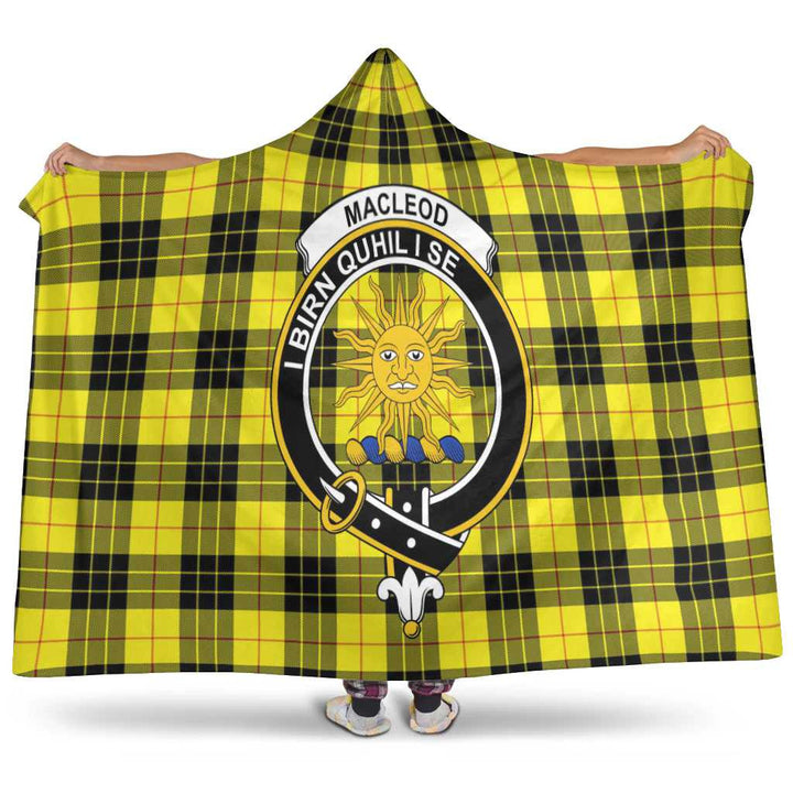 Scottish MacLeod Clan Crest Tartan Hooded Blanket Tartan Plaid 1