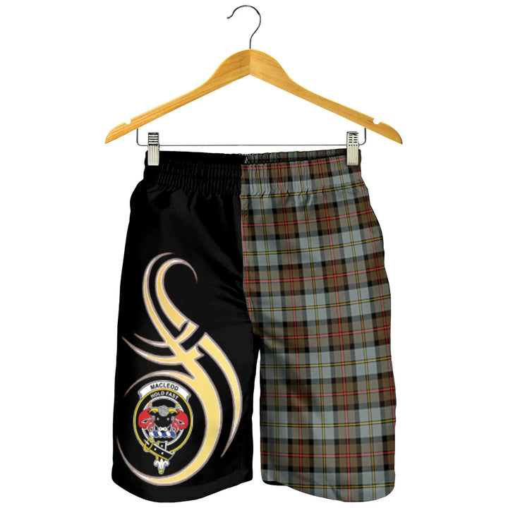 Scottish MacLeod of Harris Weathered Clan Crest Tartan Believe in Me Men's Shorts
