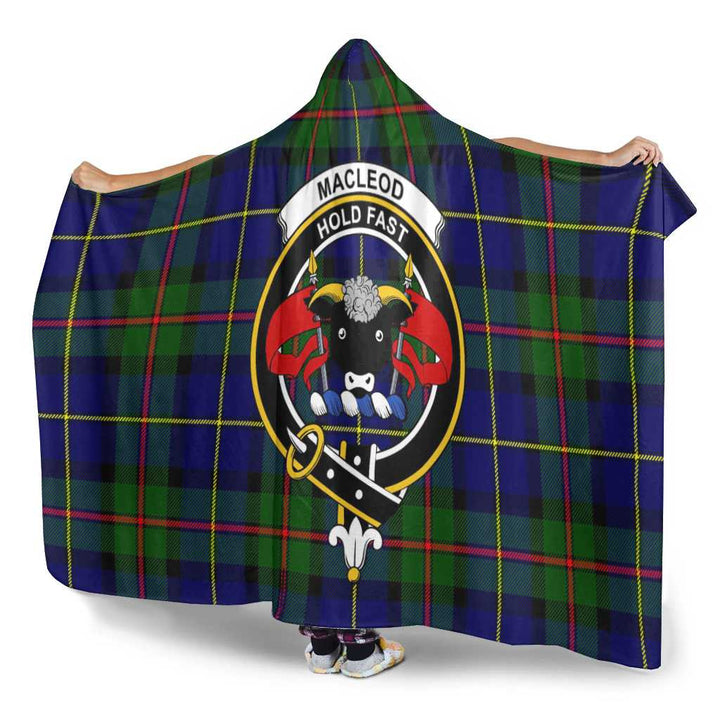 Scottish MacLeod of Lewis Clan Crest Tartan Hooded Blanket Tartan Plaid 3