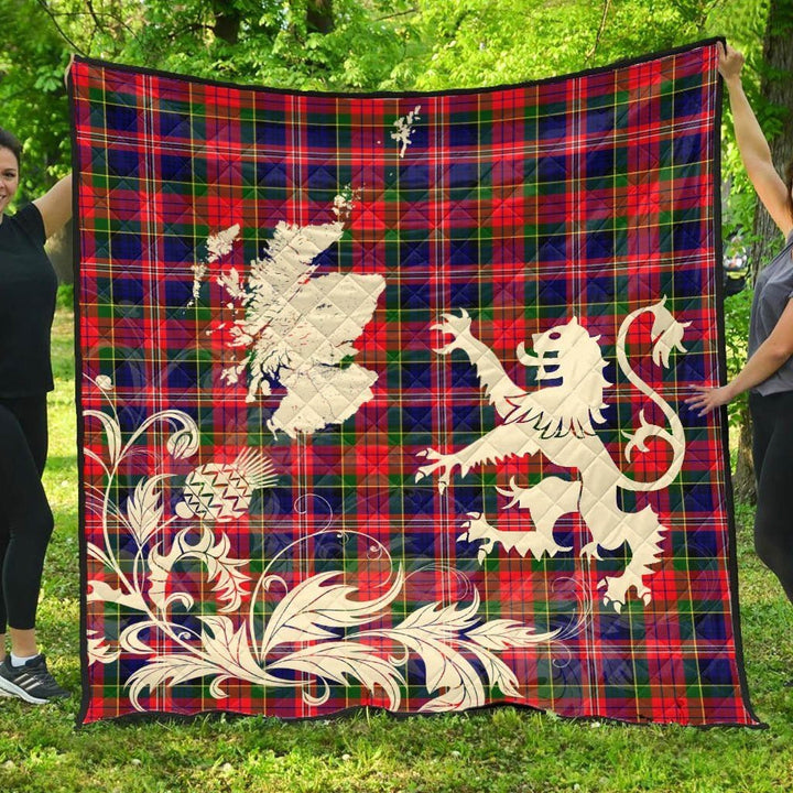 Scottish MacPherson Modern Clan Tartan Quilt Rampant Lion with Thistle Tartan Plaid 1