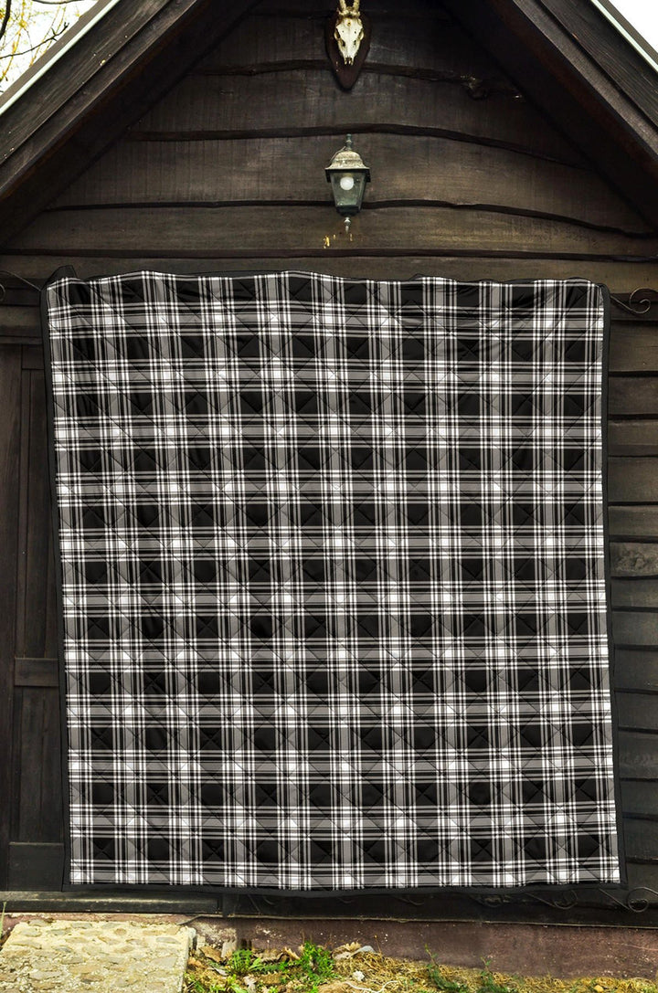 Scottish Menzies Black & White Modern Clan Tartan Quilt Tartan Plaid 3