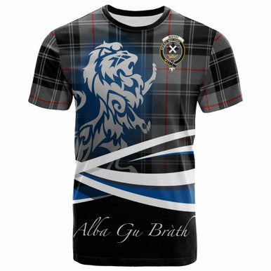 Scottish Moffat Clan Crest Tartan T-Shirt - Scotland Lion Front Side Tartan Plaid