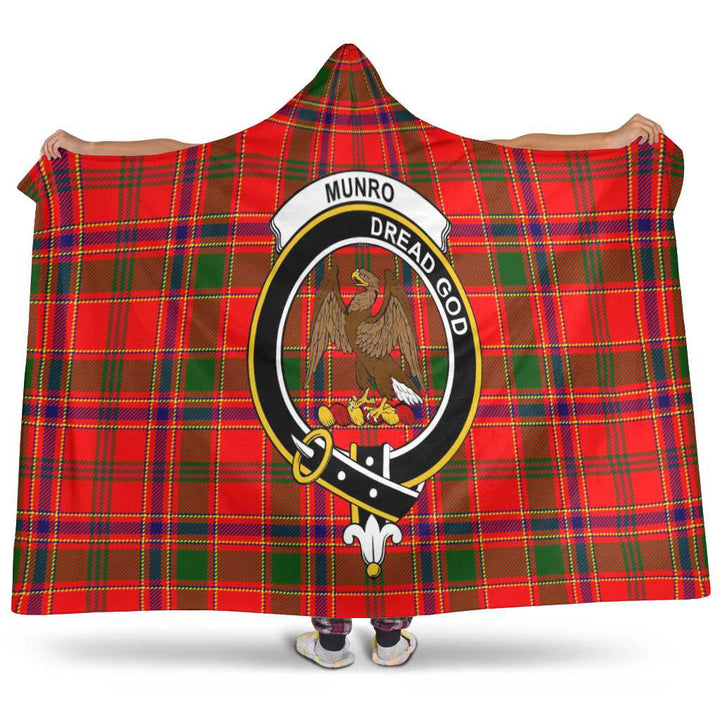 Scottish Munro Clan Crest Tartan Hooded Blanket Tartan Plaid 1