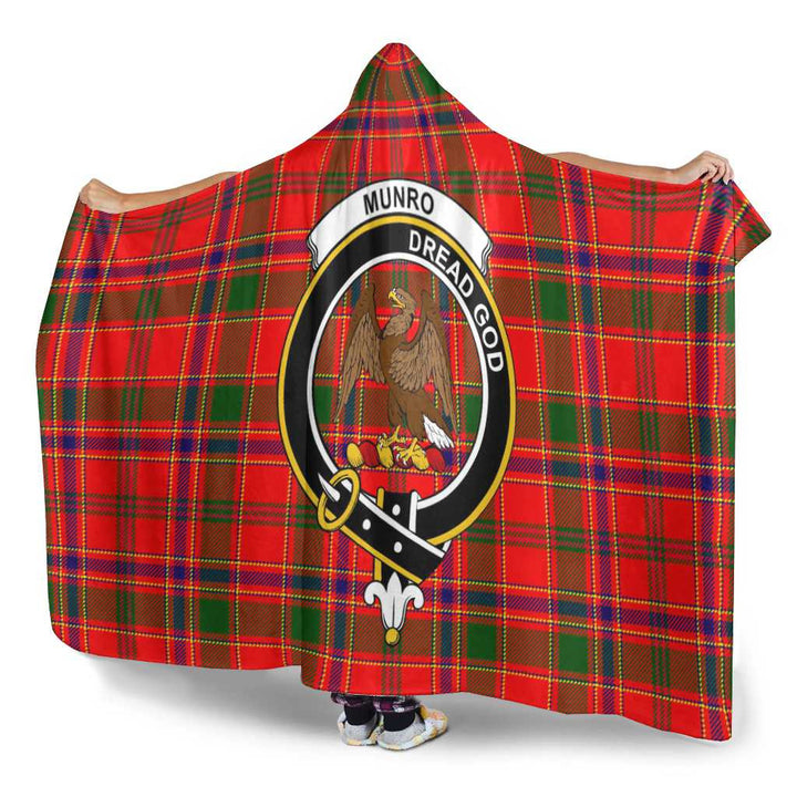 Scottish Munro Clan Crest Tartan Hooded Blanket Tartan Plaid 3