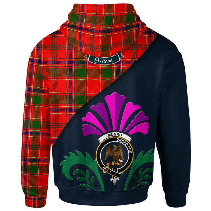 Scottish Munro Clan Crest Tartan Hoodie - Scotland Thistle Style Back Side Tartan Plaid