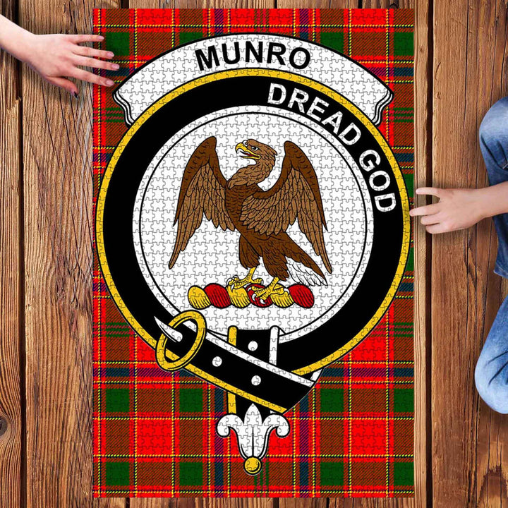 Scottish Munro Clan Crest Tartan Jigsaw Puzzle 3