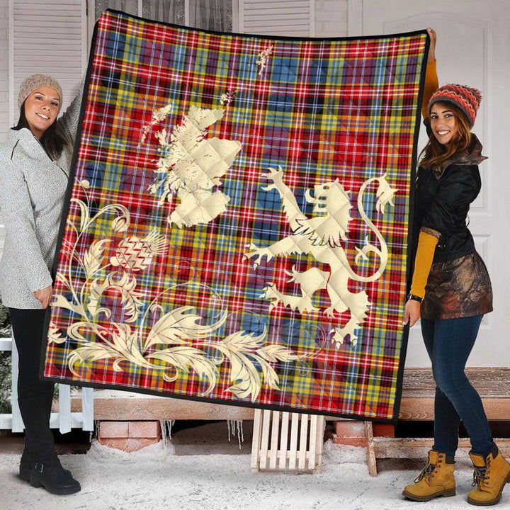 Scottish Ogilvie of Airlie Ancient Clan Tartan Quilt Rampant Lion with Thistle Tartan Plaid 2