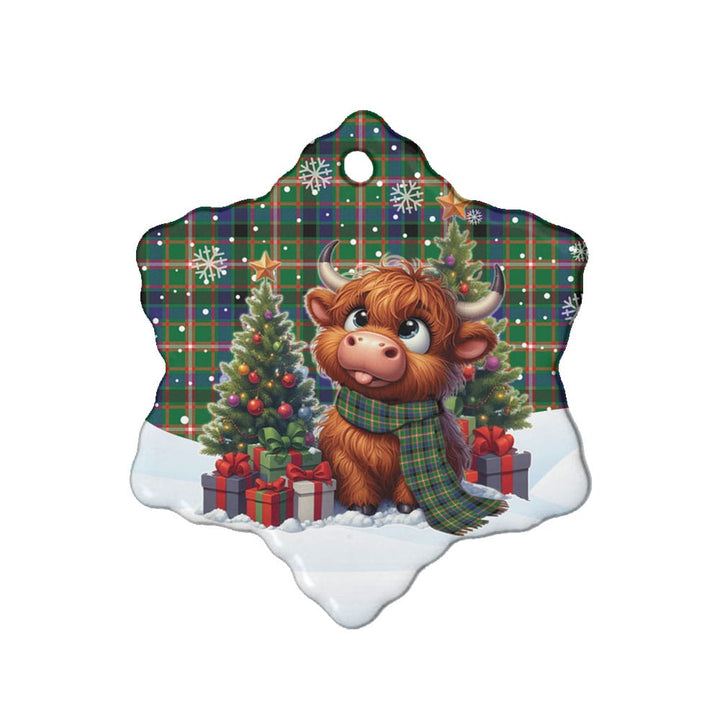 Scottish Reid Green Clan Tartan Ceramic Ornament Cute Highland Cow Christmas Snow Flake Style Tartan Plaid