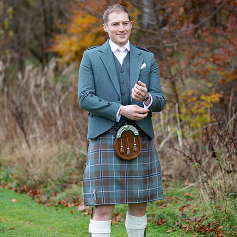 Douglas Tartan: One Of The Most Powerful Clans In Scotland - Tartan Plaid